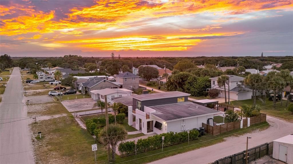 For Sale: $849,000 (4 beds, 3 baths, 1622 Square Feet)