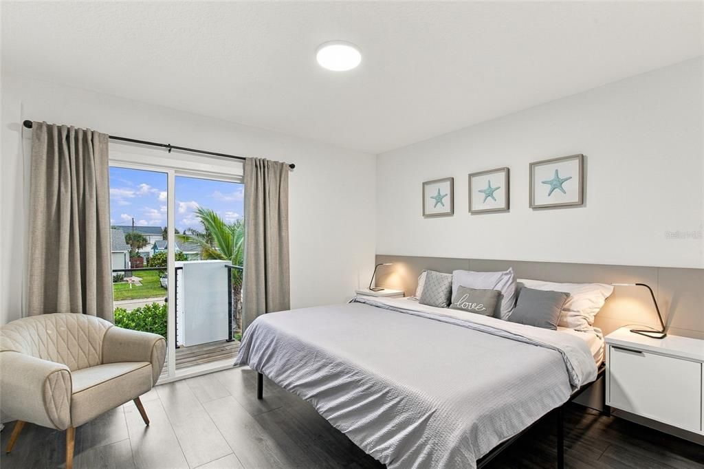 For Sale: $849,000 (4 beds, 3 baths, 1622 Square Feet)