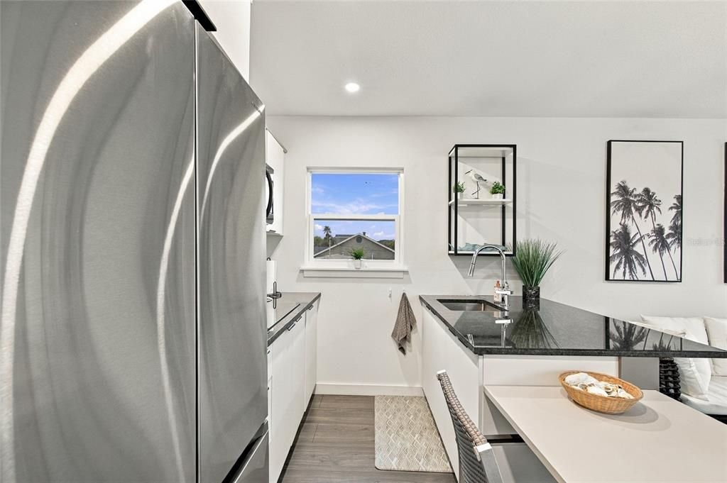 For Sale: $849,000 (4 beds, 3 baths, 1622 Square Feet)