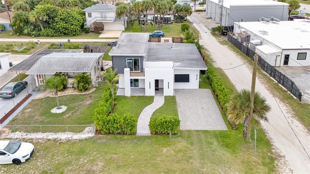 For Sale: $849,000 (4 beds, 3 baths, 1622 Square Feet)