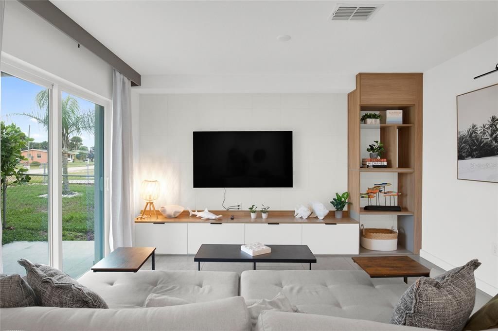 For Sale: $849,000 (4 beds, 3 baths, 1622 Square Feet)