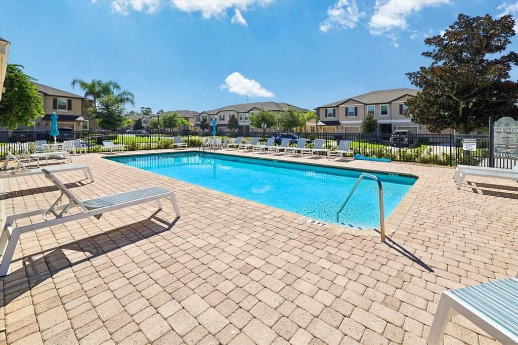 For Sale: $265,000 (3 beds, 2 baths, 1666 Square Feet)