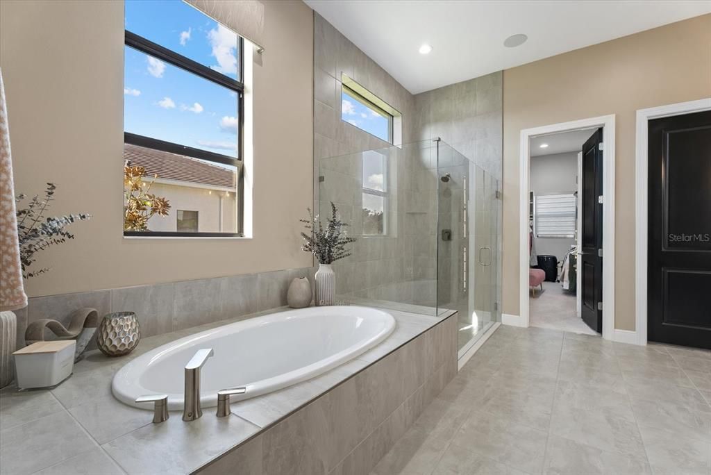For Sale: $1,650,000 (4 beds, 4 baths, 3663 Square Feet)
