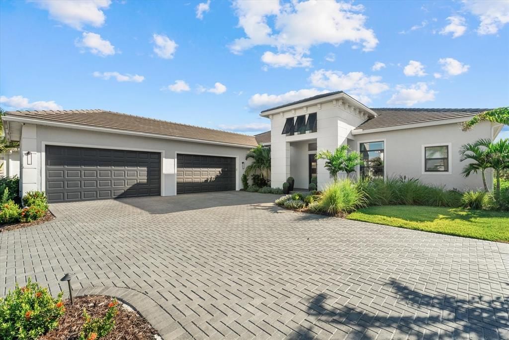 For Sale: $1,650,000 (4 beds, 4 baths, 3663 Square Feet)