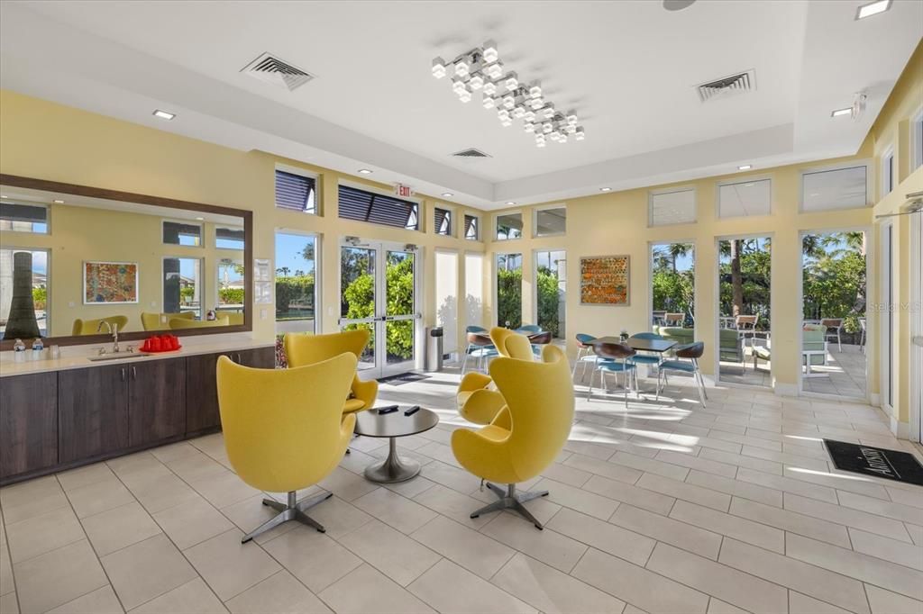 For Sale: $1,650,000 (4 beds, 4 baths, 3663 Square Feet)