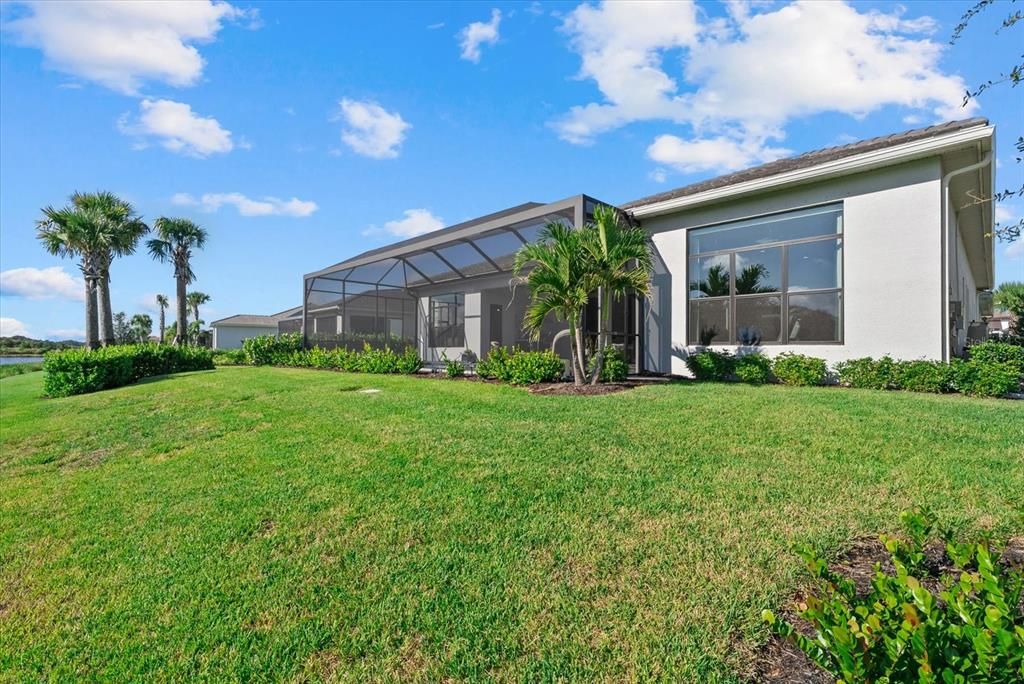 For Sale: $1,650,000 (4 beds, 4 baths, 3663 Square Feet)