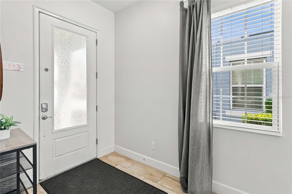En Venta: $635,000 (5 camas, 5 baños, 3076 Pies cuadrados)