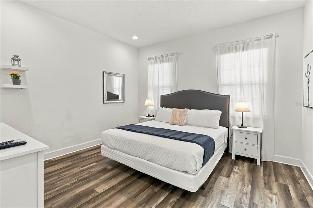En Venta: $635,000 (5 camas, 5 baños, 3076 Pies cuadrados)