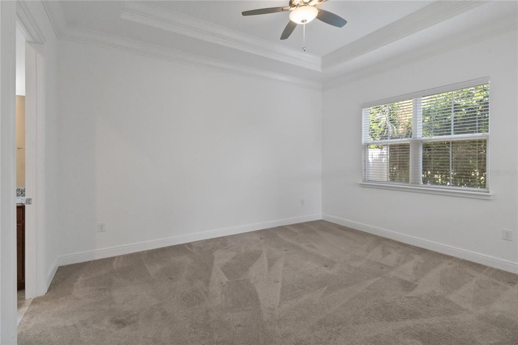 For Sale: $269,900 (2 beds, 2 baths, 1464 Square Feet)