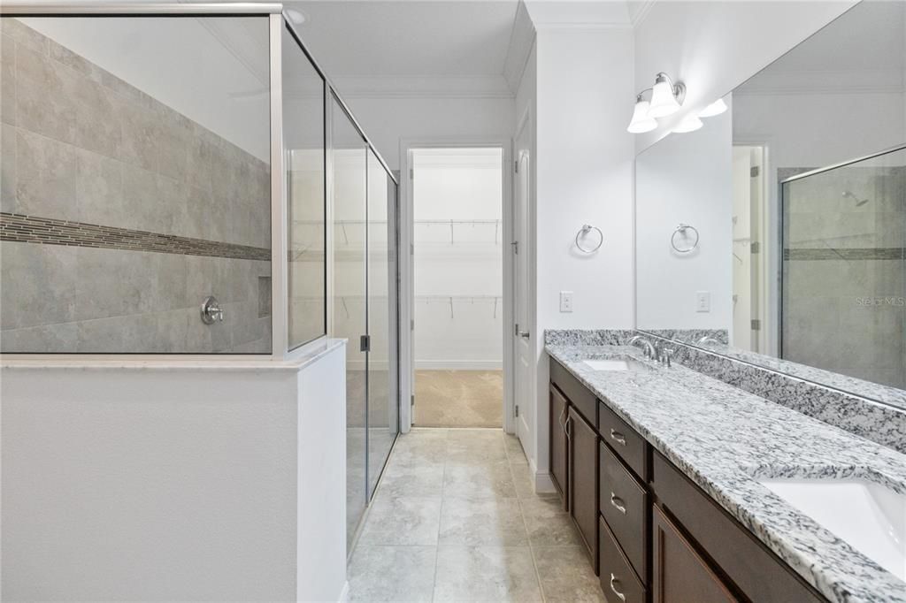 For Sale: $269,900 (2 beds, 2 baths, 1464 Square Feet)