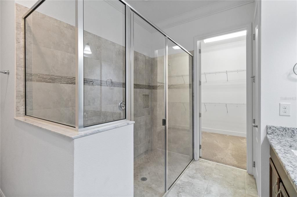 For Sale: $269,900 (2 beds, 2 baths, 1464 Square Feet)