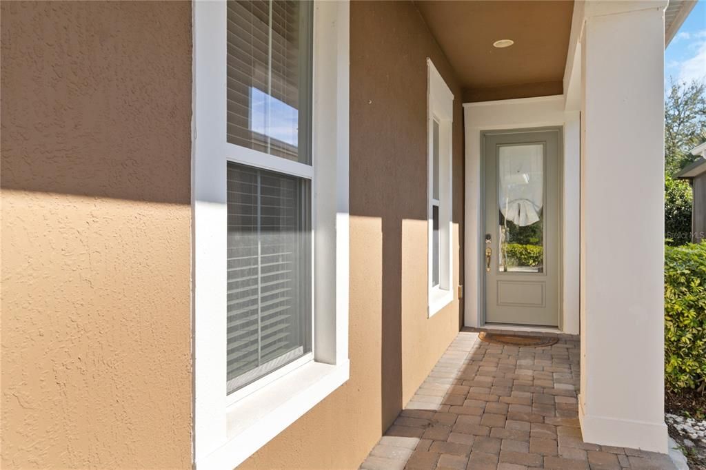 For Sale: $269,900 (2 beds, 2 baths, 1464 Square Feet)