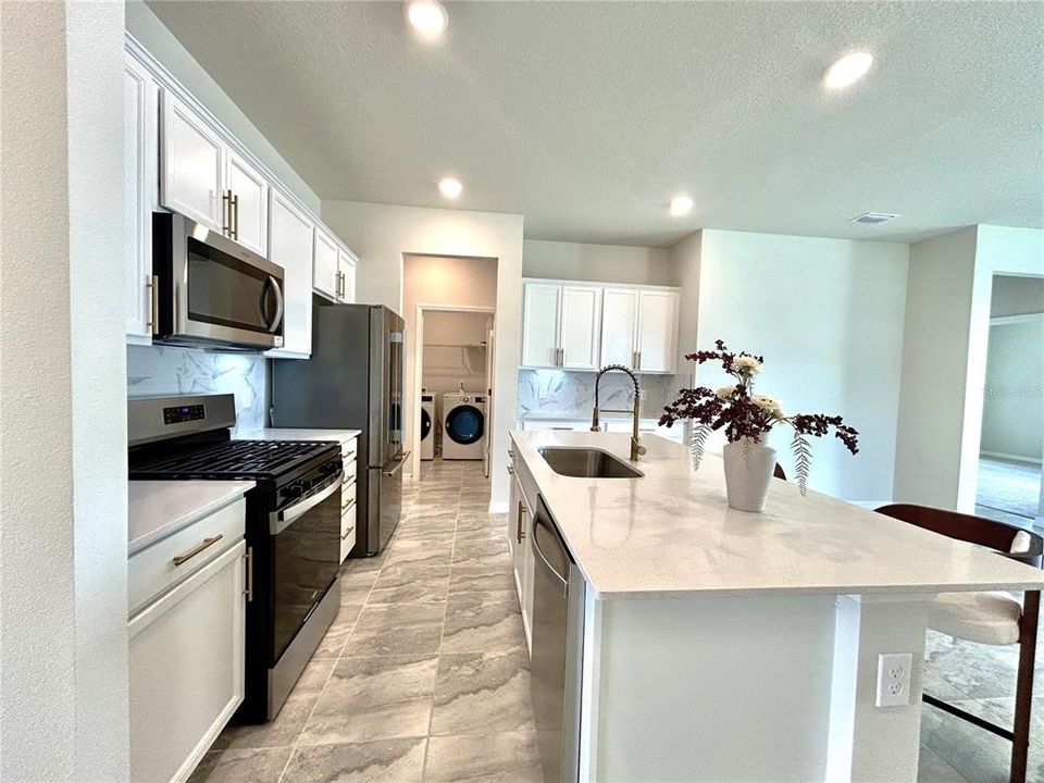 For Rent: $3,995 (3 beds, 2 baths, 2068 Square Feet)
