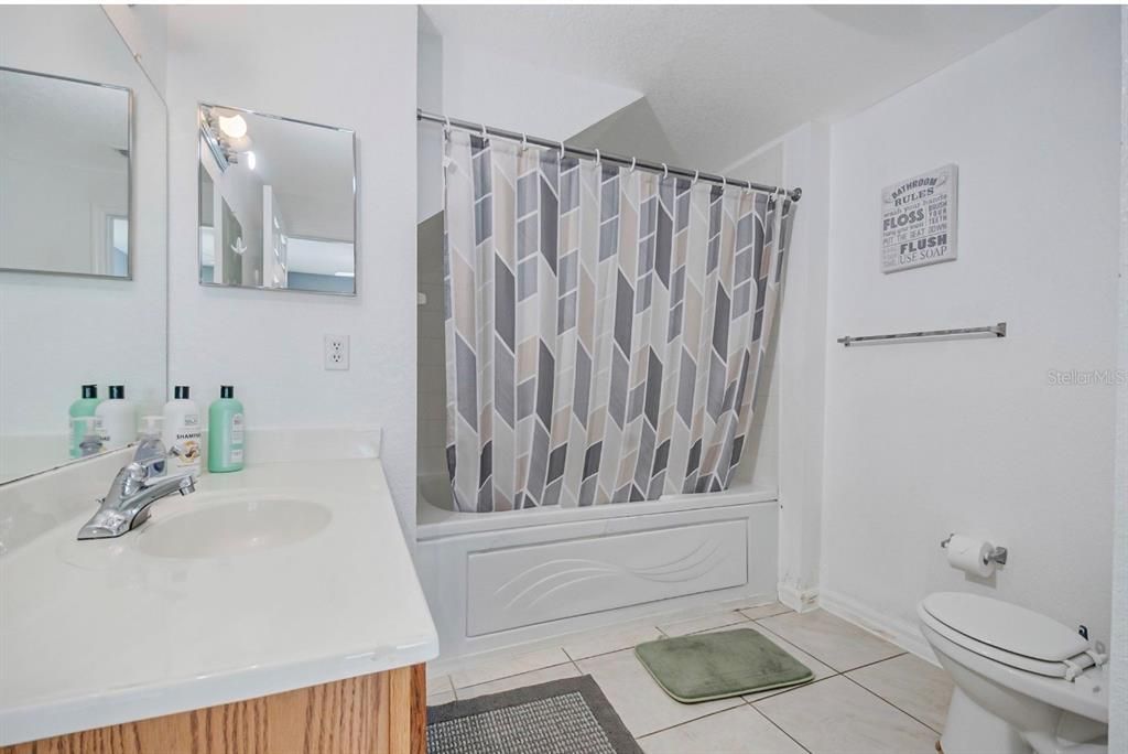 For Sale: $259,990 (4 beds, 3 baths, 1470 Square Feet)
