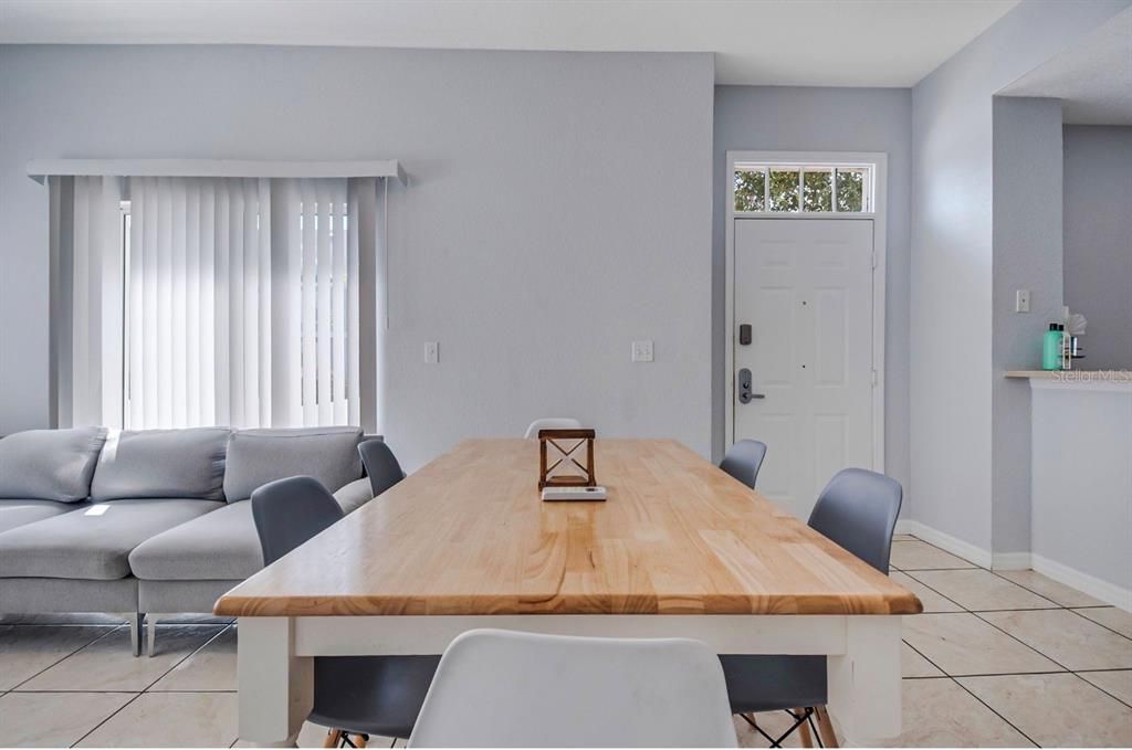 For Sale: $259,990 (4 beds, 3 baths, 1470 Square Feet)