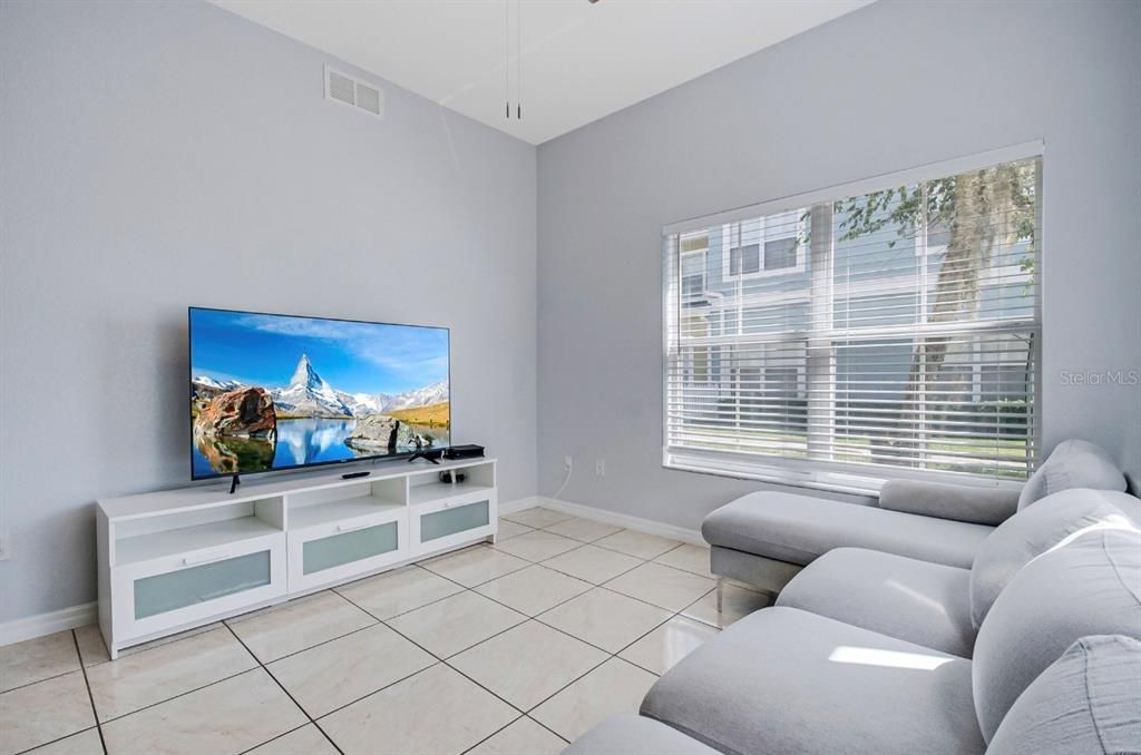 For Sale: $259,990 (4 beds, 3 baths, 1470 Square Feet)