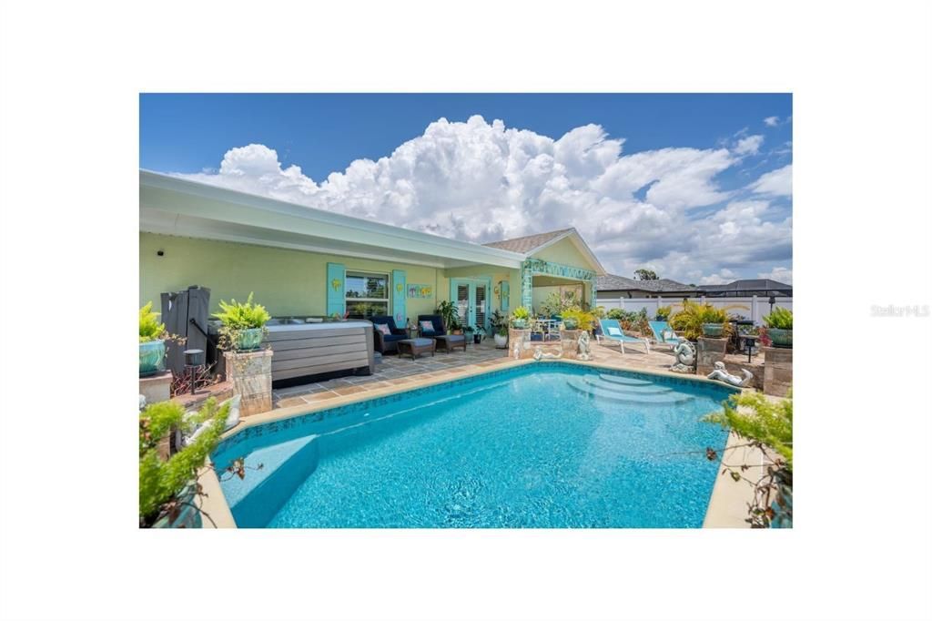 For Rent: $2,295 (3 beds, 2 baths, 1608 Square Feet)