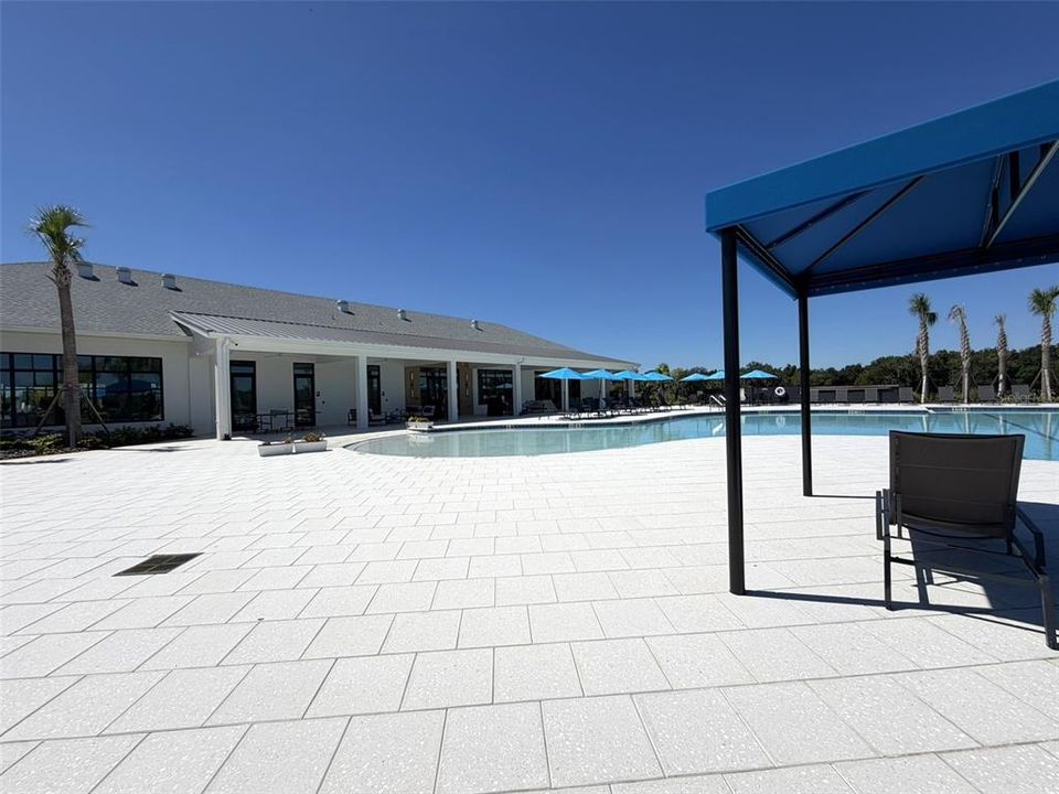 For Sale: $650,000 (3 beds, 3 baths, 2117 Square Feet)