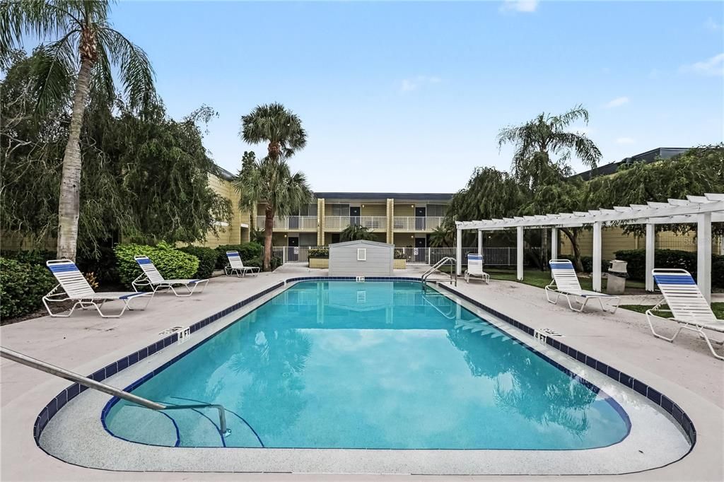 For Rent: $1,500 (1 beds, 1 baths, 551 Square Feet)