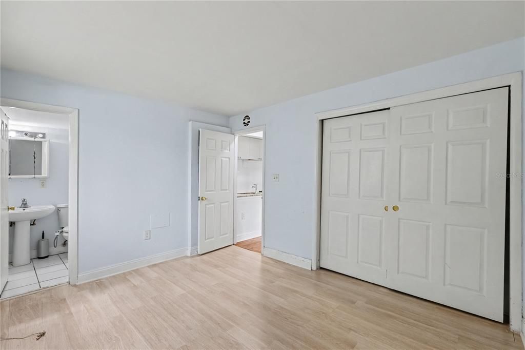 For Rent: $1,500 (1 beds, 1 baths, 551 Square Feet)