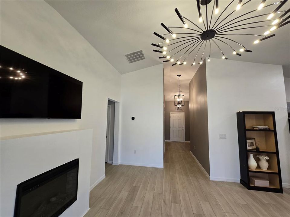 For Sale: $339,000 (3 beds, 2 baths, 1420 Square Feet)