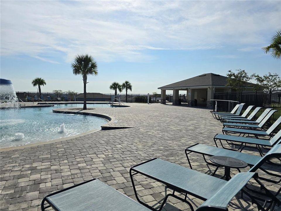 For Sale: $339,000 (3 beds, 2 baths, 1420 Square Feet)