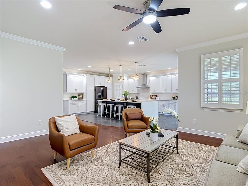 For Sale: $800,000 (4 beds, 3 baths, 3243 Square Feet)