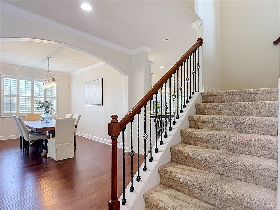 For Sale: $800,000 (4 beds, 3 baths, 3243 Square Feet)