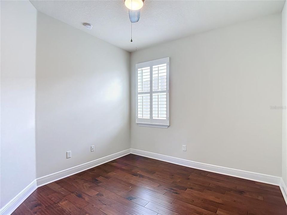 For Sale: $800,000 (4 beds, 3 baths, 3243 Square Feet)