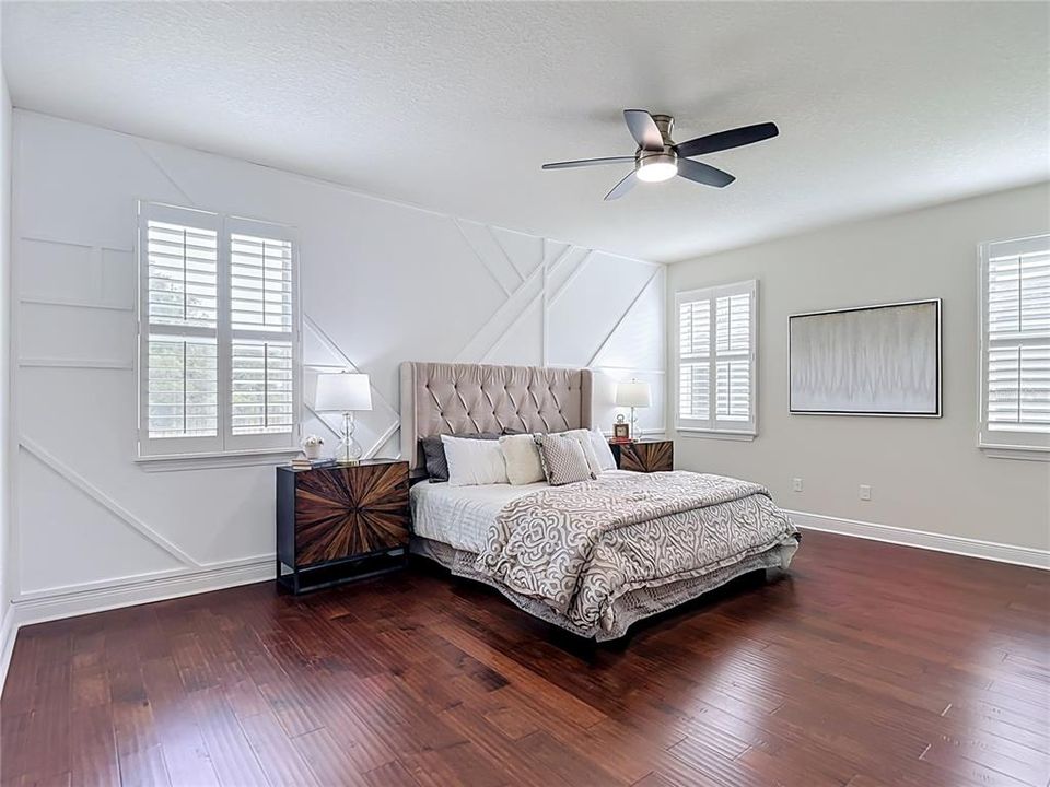 For Sale: $800,000 (4 beds, 3 baths, 3243 Square Feet)