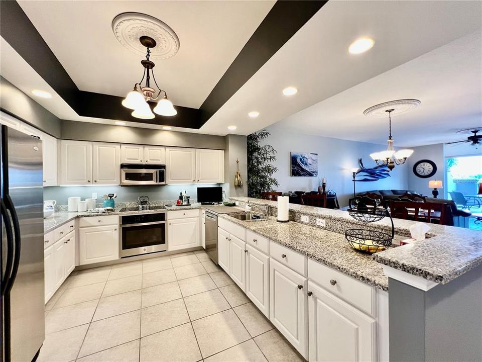 For Rent: $6,000 (3 beds, 2 baths, 1825 Square Feet)