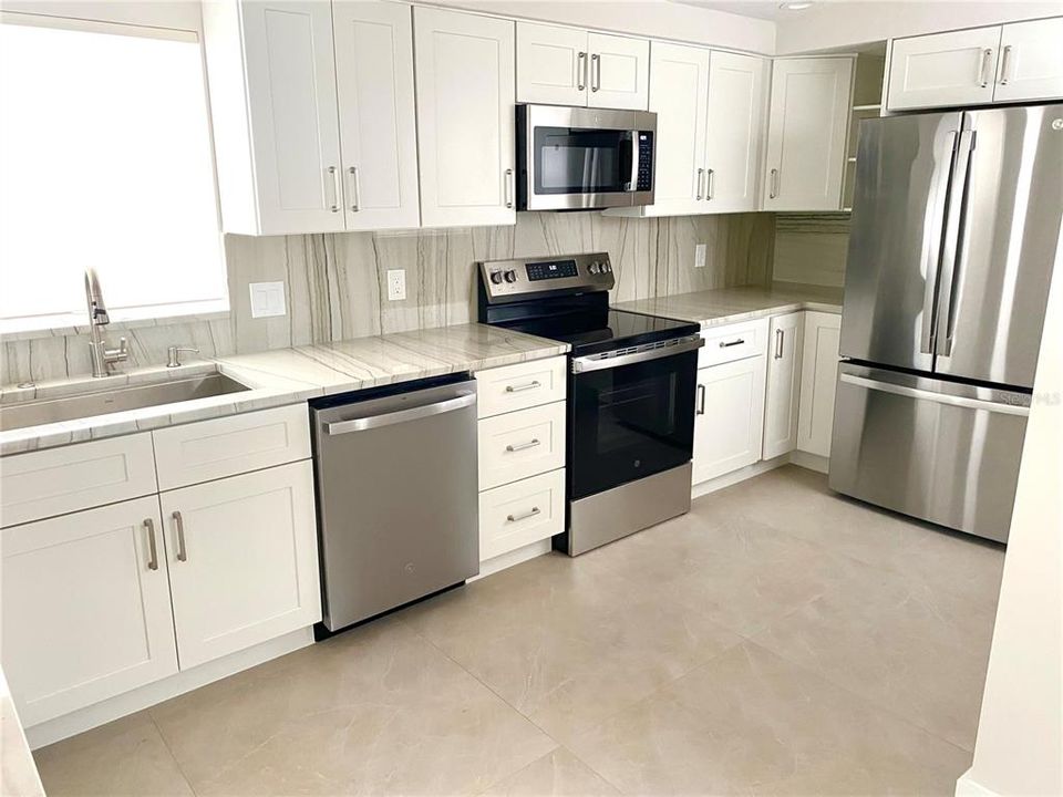 В аренду: $5,995 (3 спален, 2 ванн, 2172 Квадратных фут)