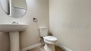 For Rent: $3,100 (4 beds, 2 baths, 2221 Square Feet)