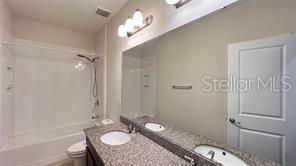 For Rent: $3,100 (4 beds, 2 baths, 2221 Square Feet)