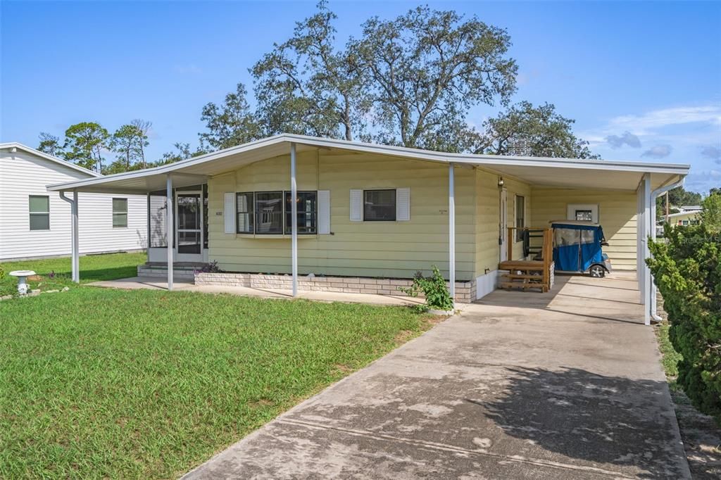 For Sale: $124,900 (2 beds, 2 baths, 1104 Square Feet)