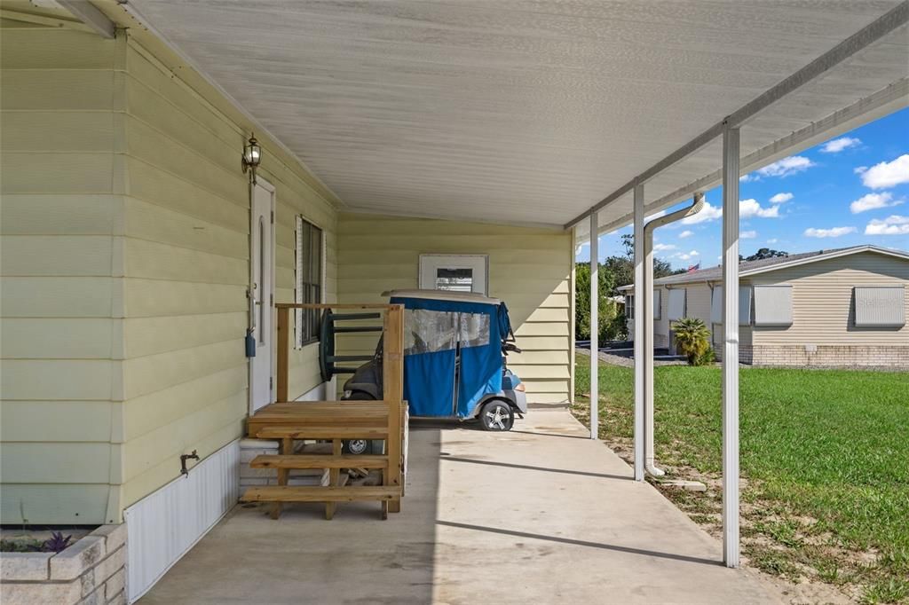For Sale: $124,900 (2 beds, 2 baths, 1104 Square Feet)