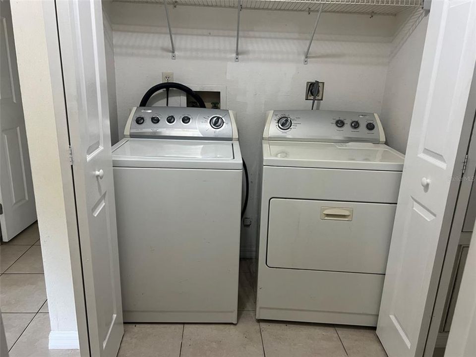 For Rent: $1,700 (2 beds, 2 baths, 938 Square Feet)
