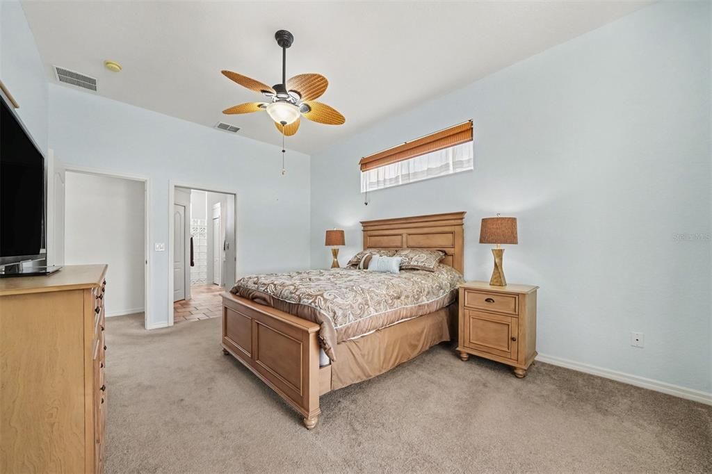 For Sale: $495,000 (3 beds, 2 baths, 1874 Square Feet)