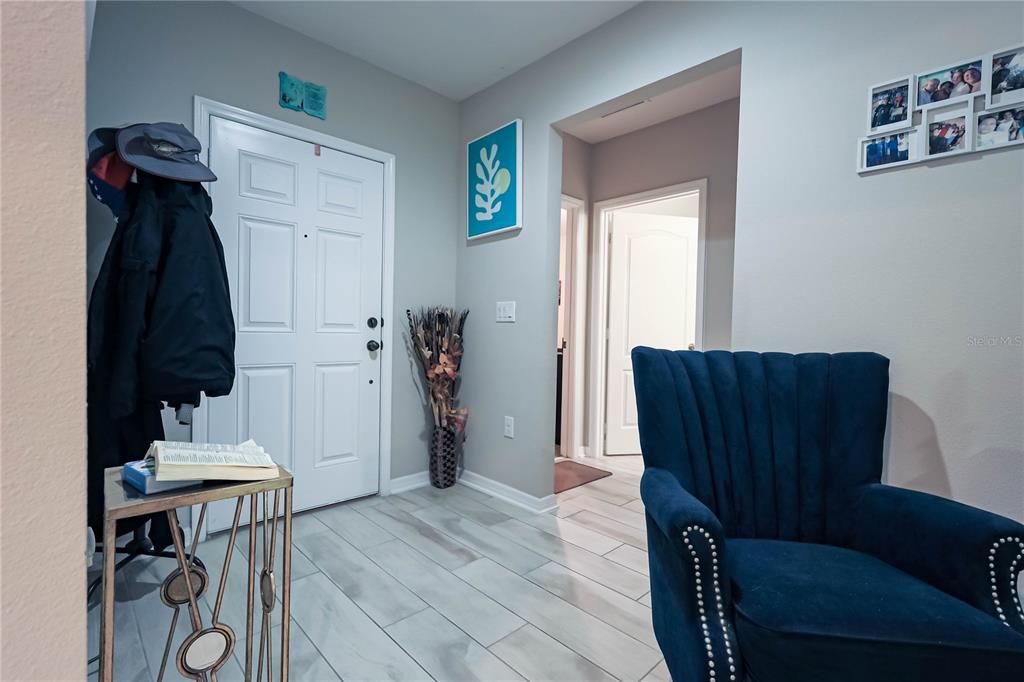 На продажу: $389,900 (3 спален, 2 ванн, 1754 Квадратных фут)