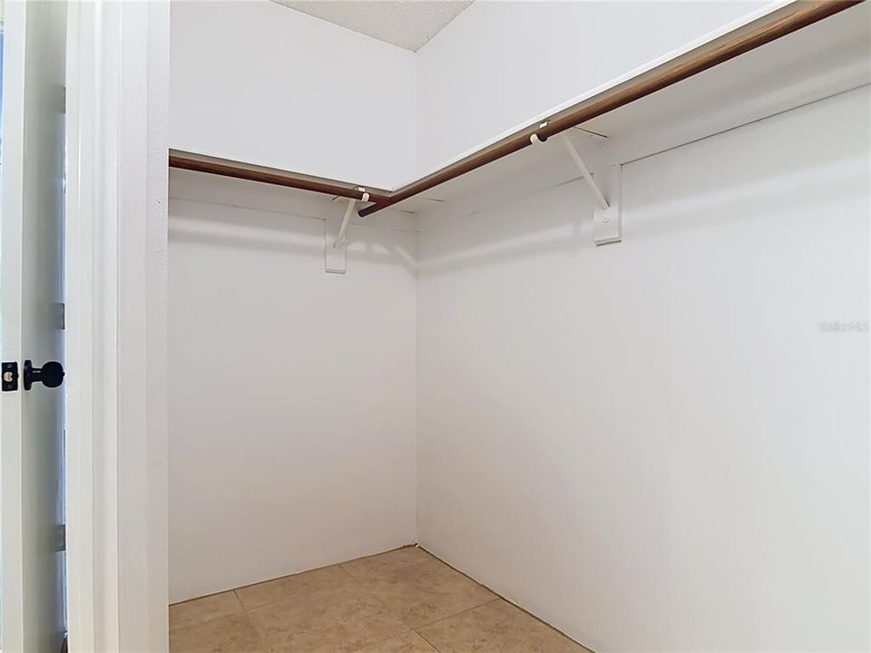 For Sale: $414,500 (3 beds, 2 baths, 1624 Square Feet)