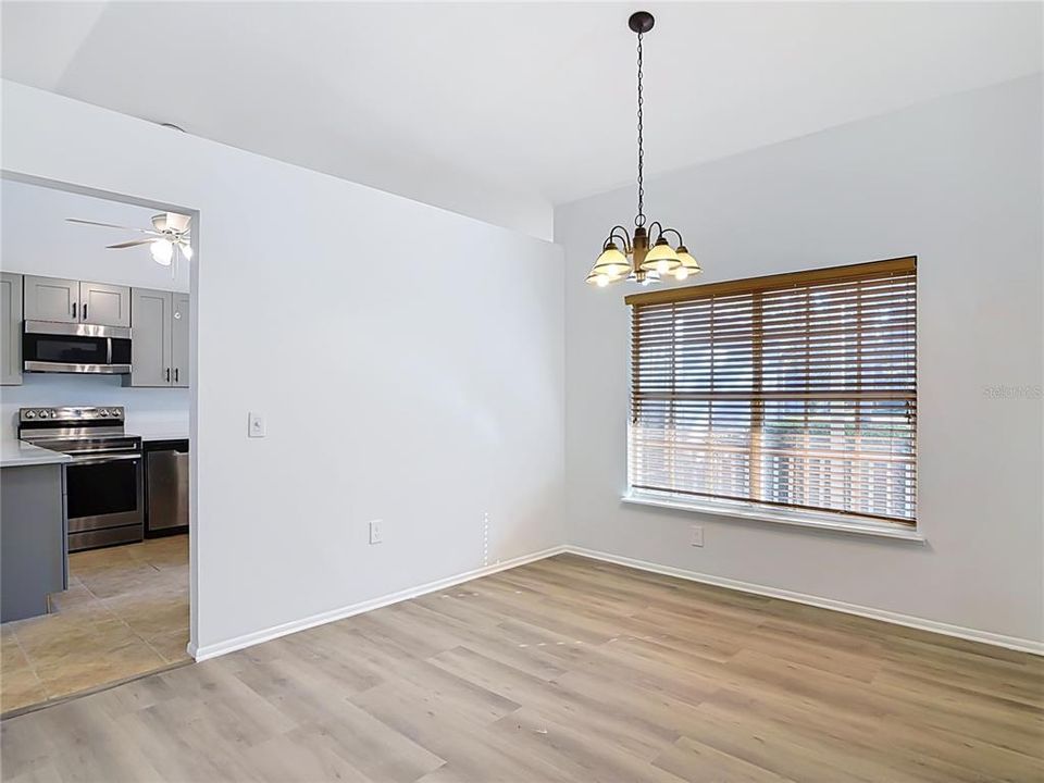 For Sale: $414,500 (3 beds, 2 baths, 1624 Square Feet)