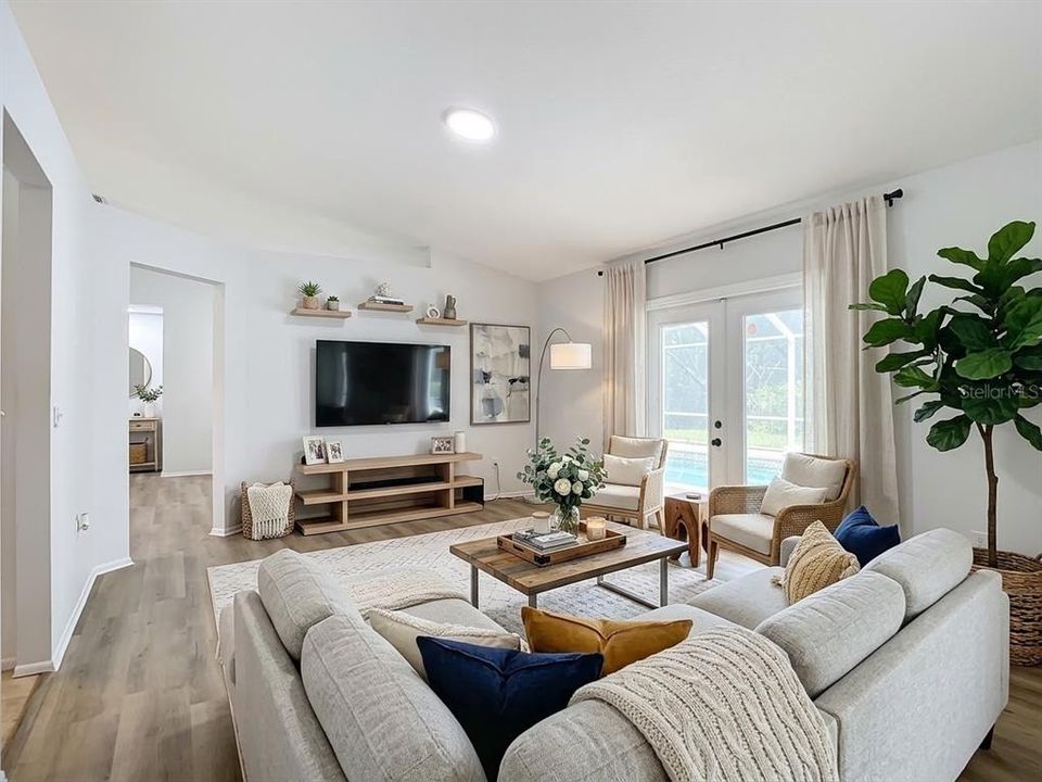 For Sale: $414,500 (3 beds, 2 baths, 1624 Square Feet)