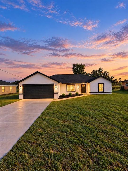 For Sale: $292,900 (3 beds, 2 baths, 1473 Square Feet)