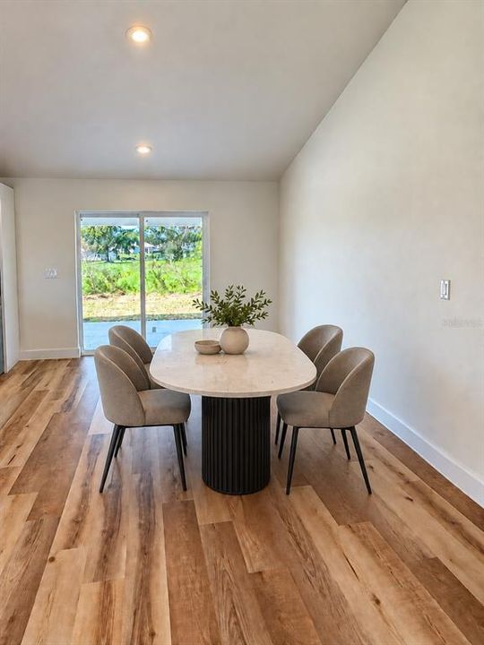 For Sale: $292,900 (3 beds, 2 baths, 1473 Square Feet)