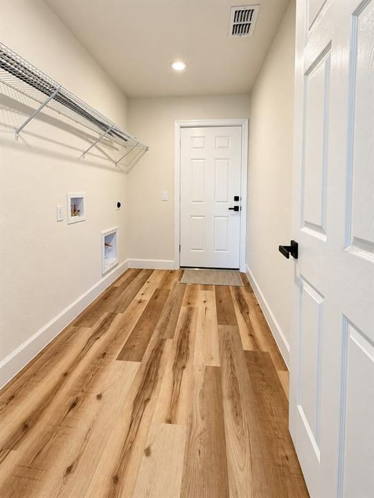 For Sale: $292,900 (3 beds, 2 baths, 1473 Square Feet)
