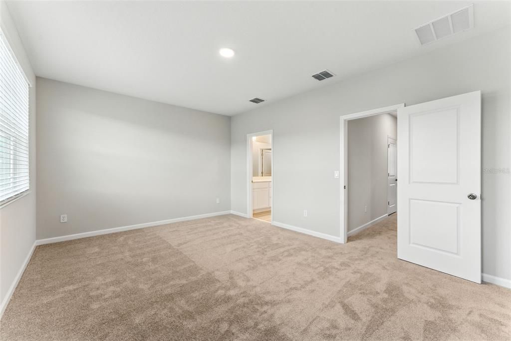 For Rent: $2,750 (3 beds, 2 baths, 1691 Square Feet)