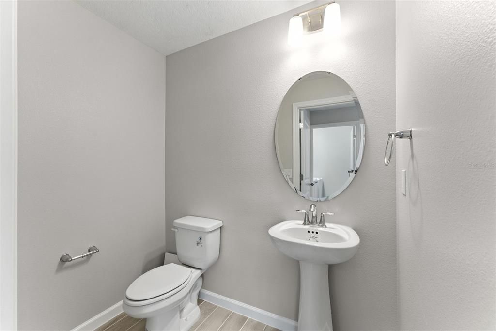 For Rent: $2,750 (3 beds, 2 baths, 1691 Square Feet)