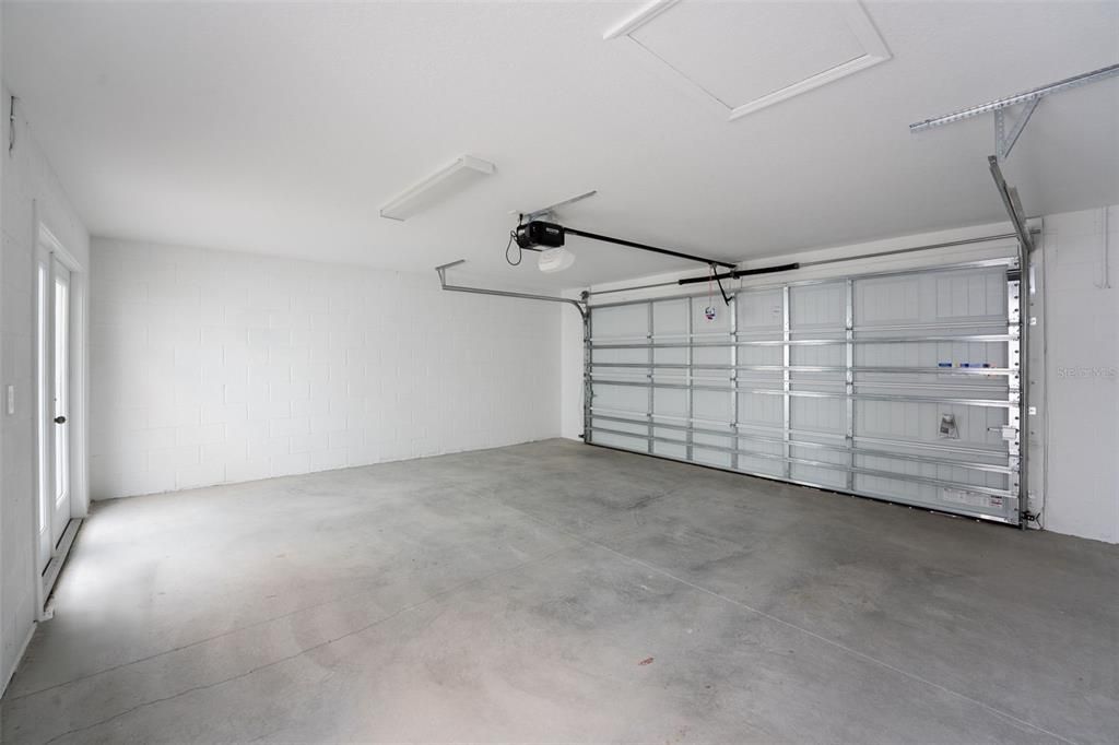 For Rent: $2,750 (3 beds, 2 baths, 1691 Square Feet)