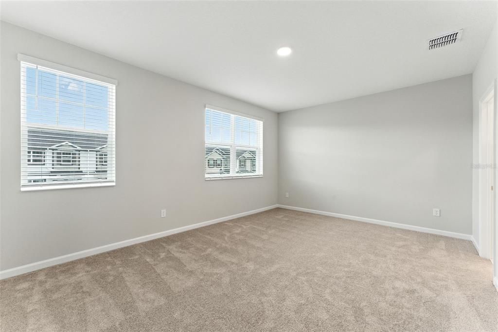 For Rent: $2,750 (3 beds, 2 baths, 1691 Square Feet)