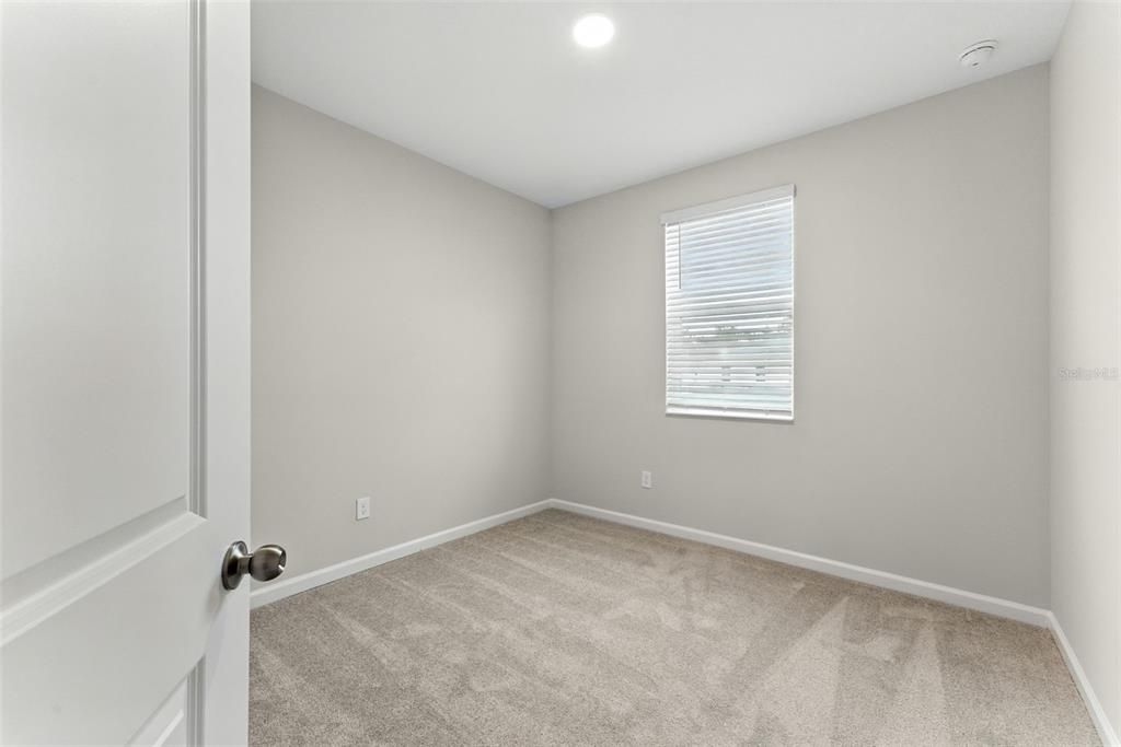 For Rent: $2,750 (3 beds, 2 baths, 1691 Square Feet)